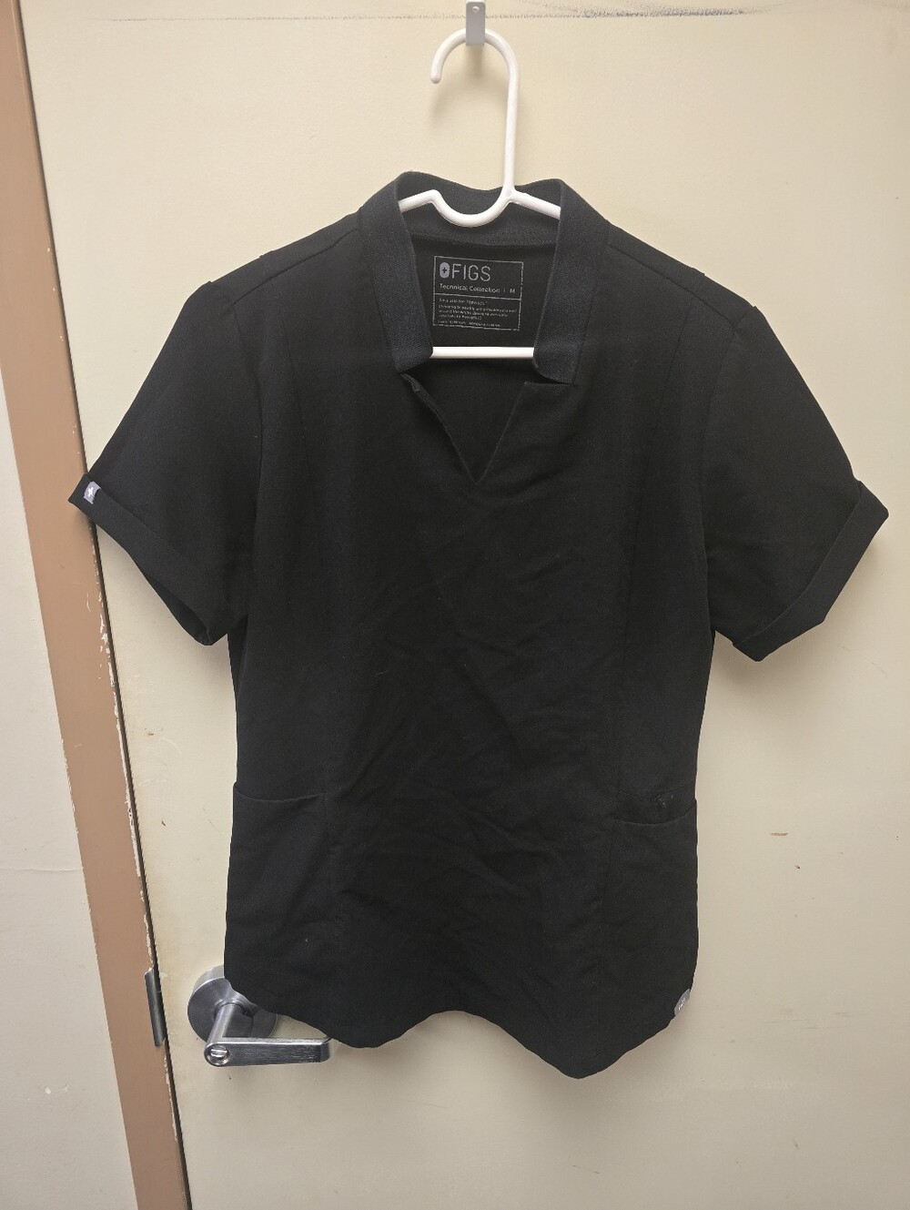 Figs Scrub Top